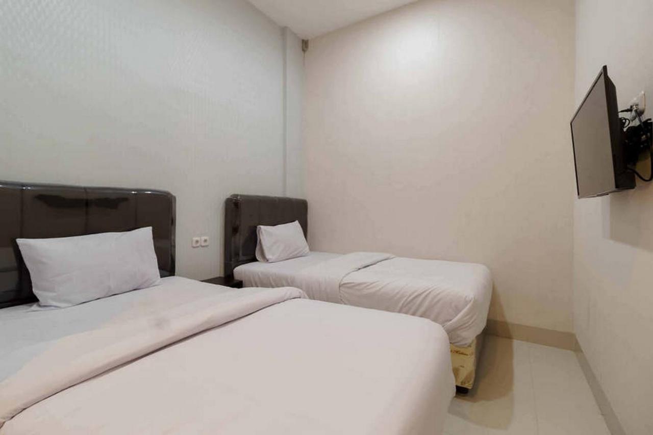 Reddoorz At Seindo Hotel Medan Sunggal Dış mekan fotoğraf