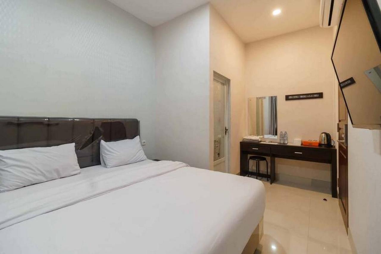 Reddoorz At Seindo Hotel Medan Sunggal Dış mekan fotoğraf