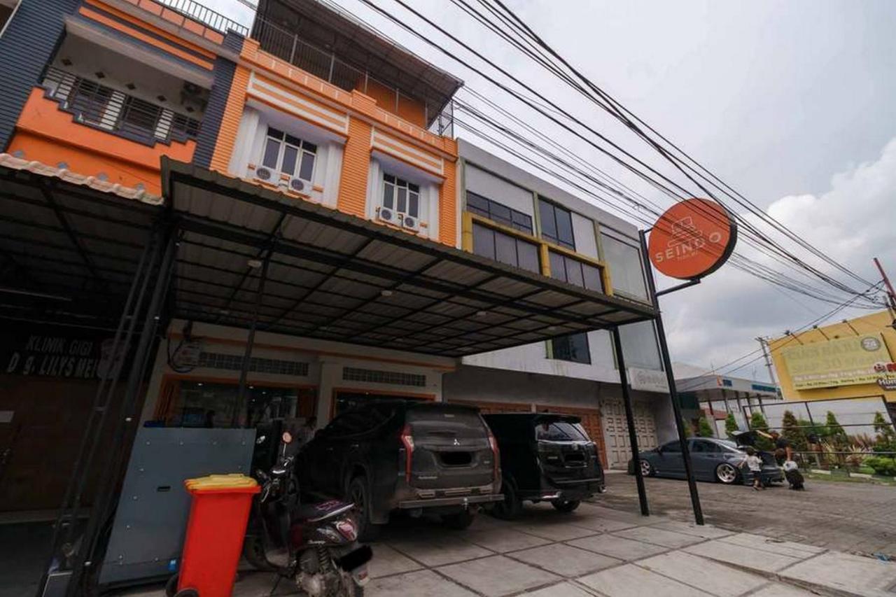 Reddoorz At Seindo Hotel Medan Sunggal Dış mekan fotoğraf